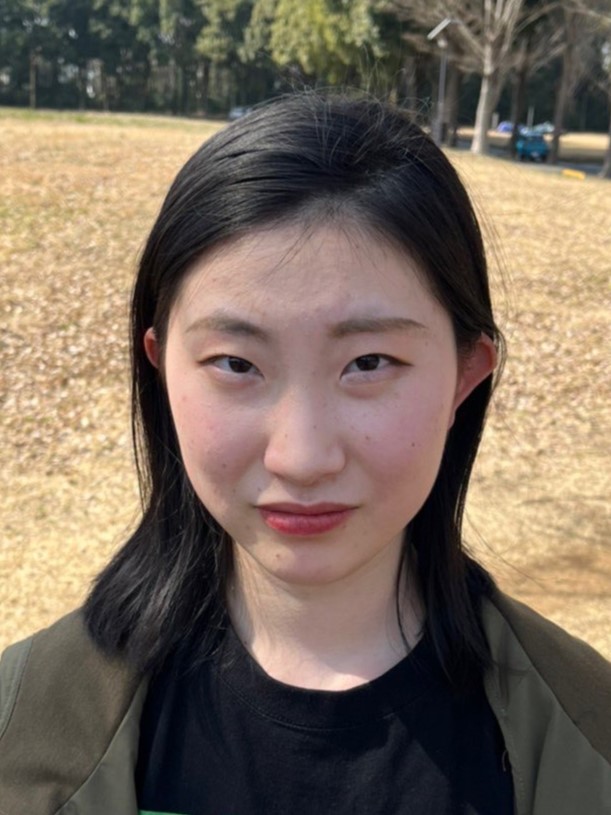鈴木伶奈.jpg